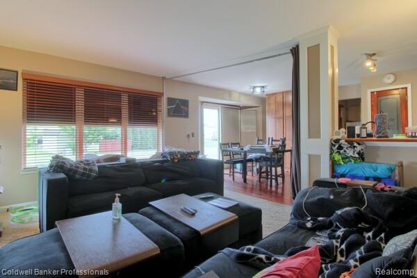 9109 Maple Ridge DR, Newport, MI 48166 — Photo 10