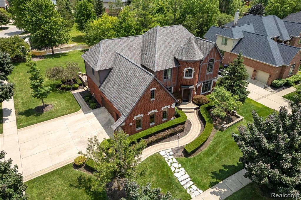 17712 PARKSHORE Drive, Northville, MI 48168 — Photo 67