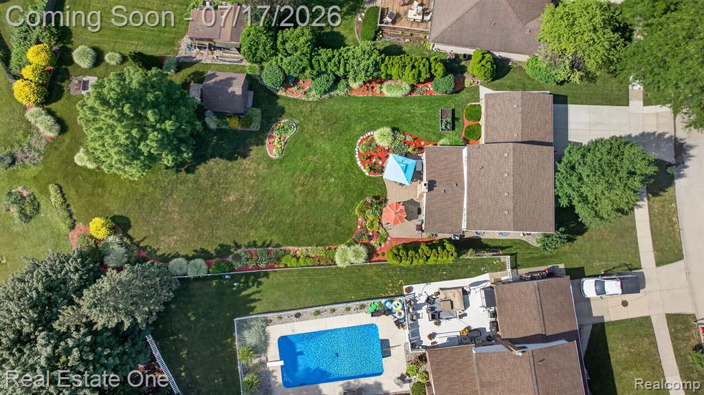 47380 Savannah Drive, Macomb, MI 48044 — Photo 29