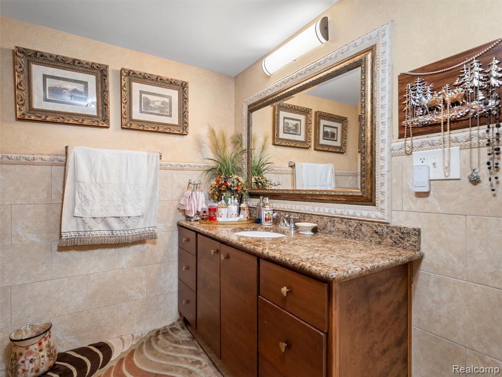 55589 Raspberry Drive, Macomb, MI 48042 — Photo 38