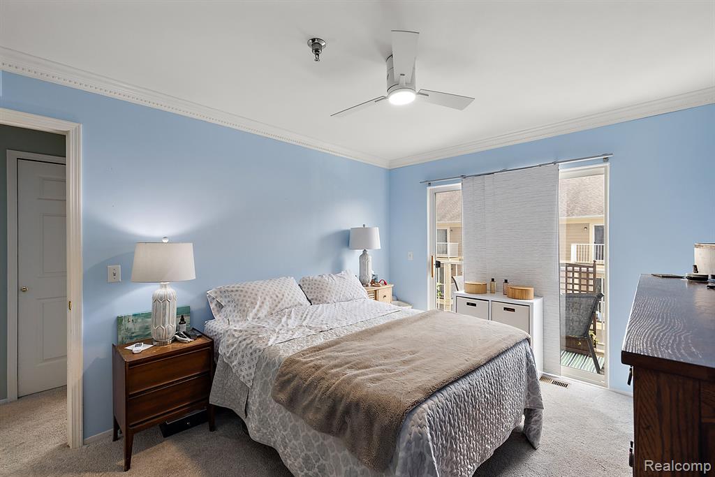 140 PARK GREEN Drive, Lake Orion, MI 48362 — Photo 19