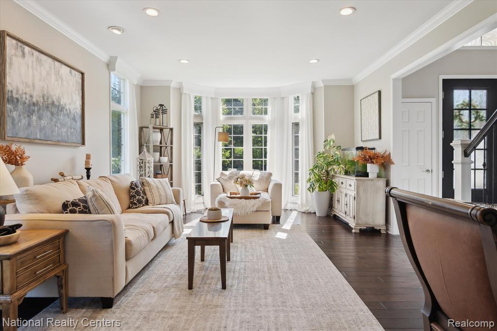 5885 Fairborn, Canton, MI, 48187