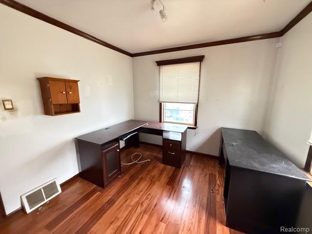 2251 Howe Road, Burton, MI 48519 — Photo 12