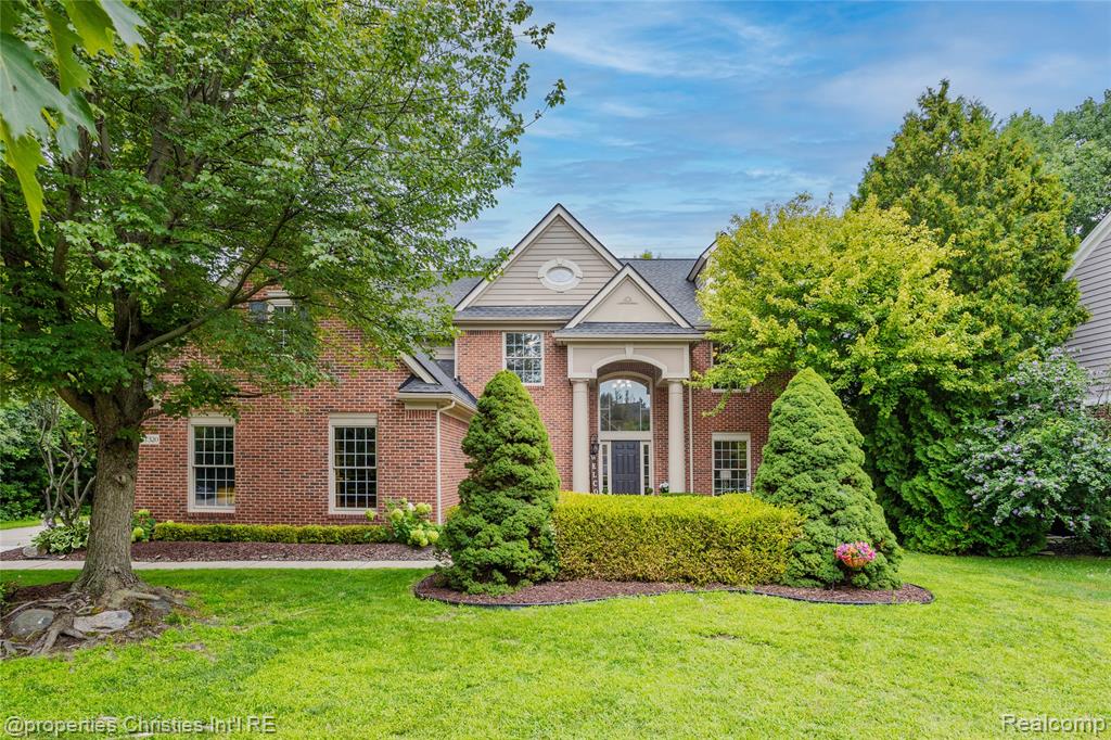 47320 Autumn Park Court, Novi, MI — front exterior