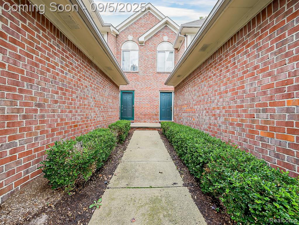 617 Macwilliams Lane, Royal Oak, MI 48067 — Photo 35