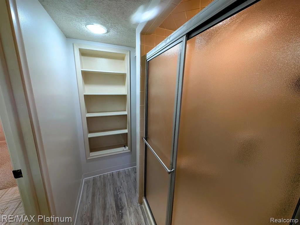 7725 Berwick Drive, Westland, MI — Photo 31