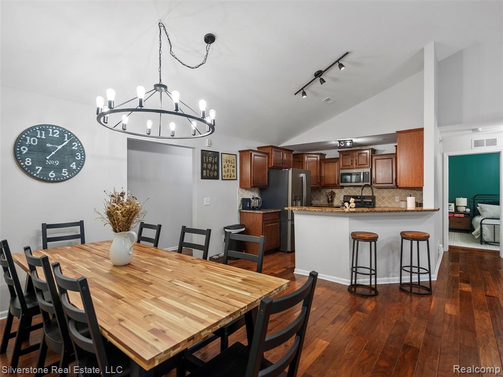 49207 W Woods Drive, Shelby Twp, MI 48317 — Photo 11