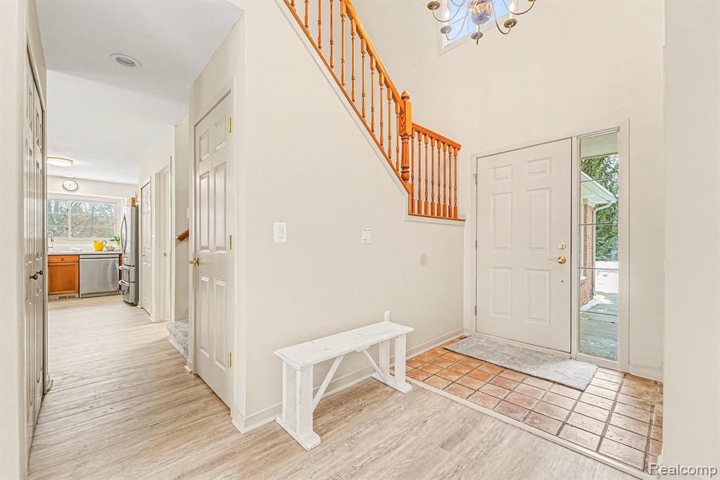4977 Briarwood Circle, West Bloomfield, MI 48323 — Photo 6