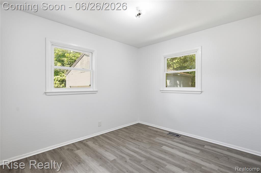 3472 W Gracelawn Avenue, Flint, MI 48504 — Photo 14