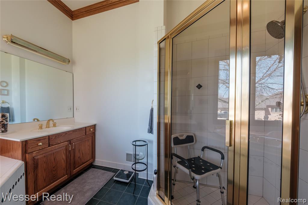 9805 Cranbrook Court, Romeo, MI 48065 — Photo 24