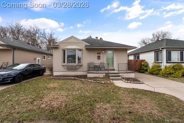 1461 Champaign Road N, Lincoln Park, MI 48146 — front exterior