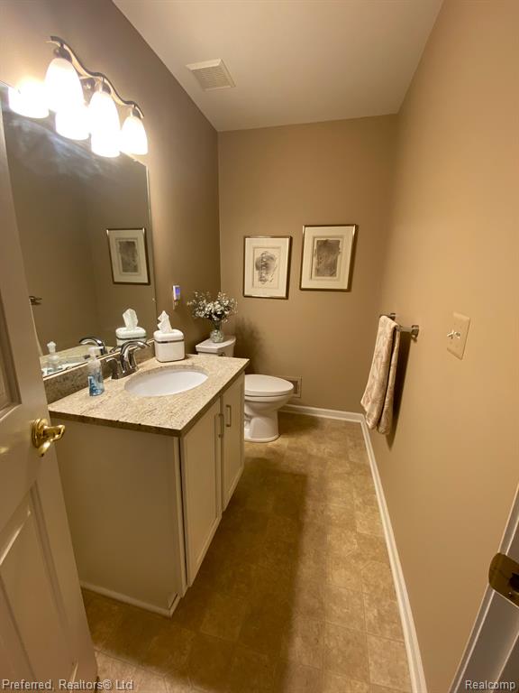8360 OPAL Drive, Westland, MI — Photo 26