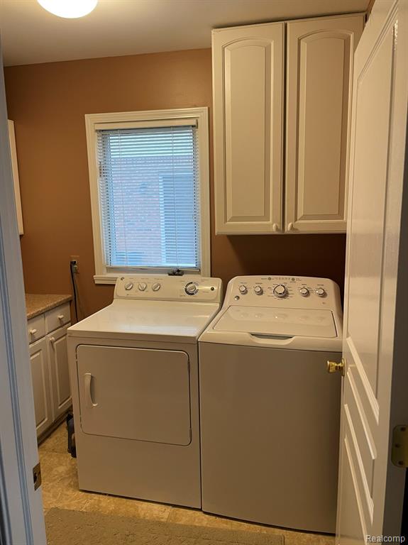 6665 Suffield Drive, Washington, MI — Photo 17