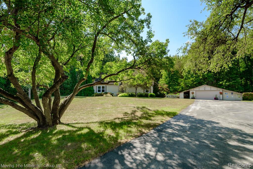 39925 Willis Road, Belleville, MI 48111 — Photo 62