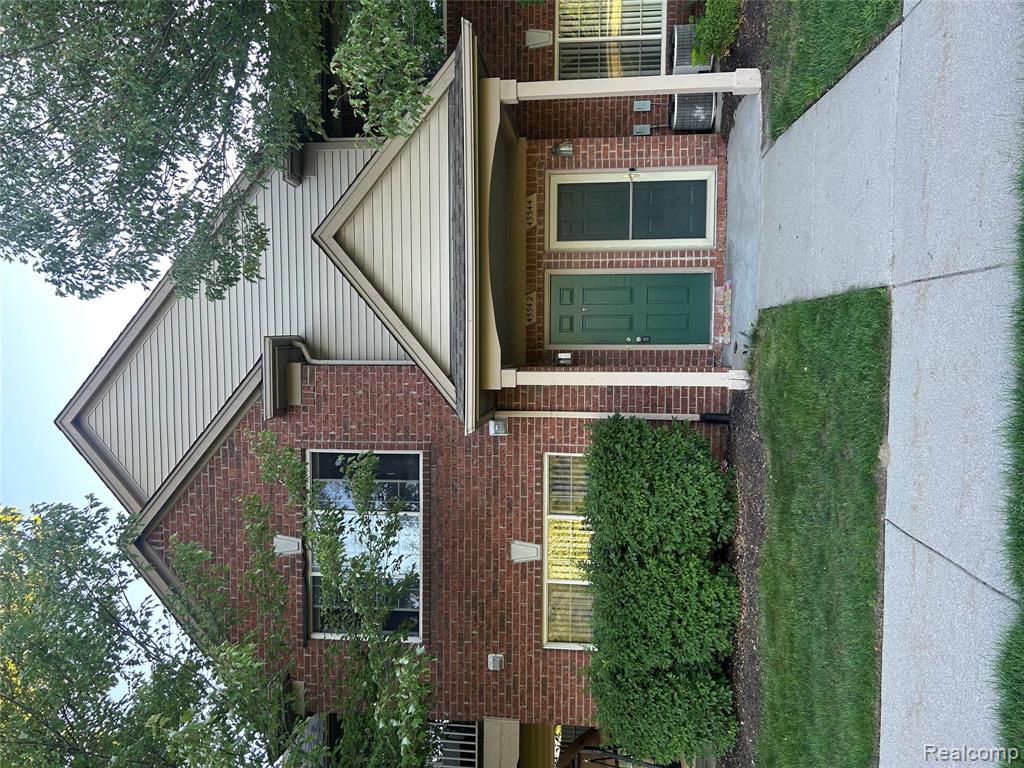 45542 Hidden View Court, Utica, MI 48315 — Photo 7