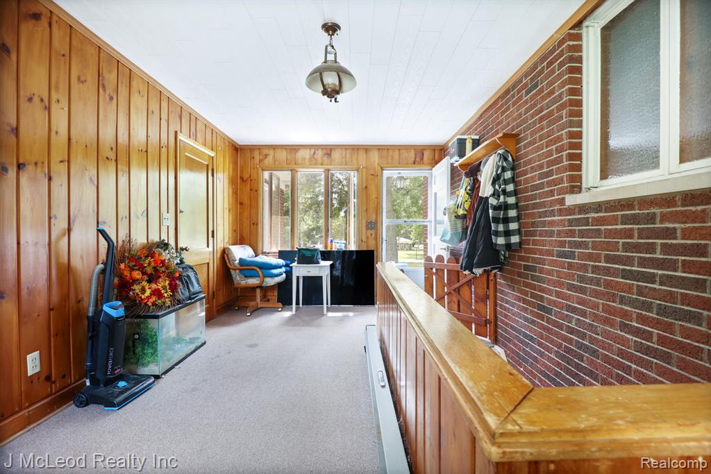 703 W Burnside Street, Caro, MI 48723 — Photo 24