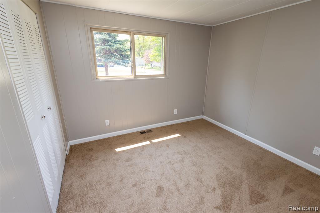 420 6TH Street, Marysville, MI 48040 — Photo 19