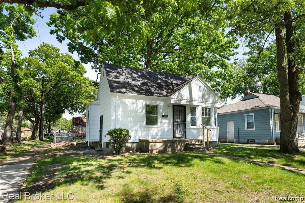 19974 FERGUSON Street, Detroit, MI 48235 — Photo 16