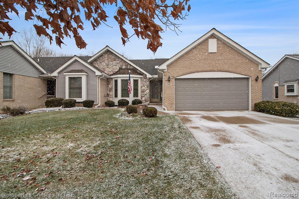 7487 GREEN MEADOW Lane, Canton, MI 48187 — Photo 31