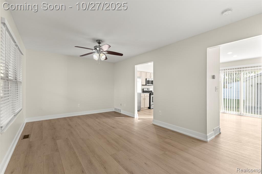 4209 Monroe Street, Dearborn Heights, MI 48125 — Photo 8