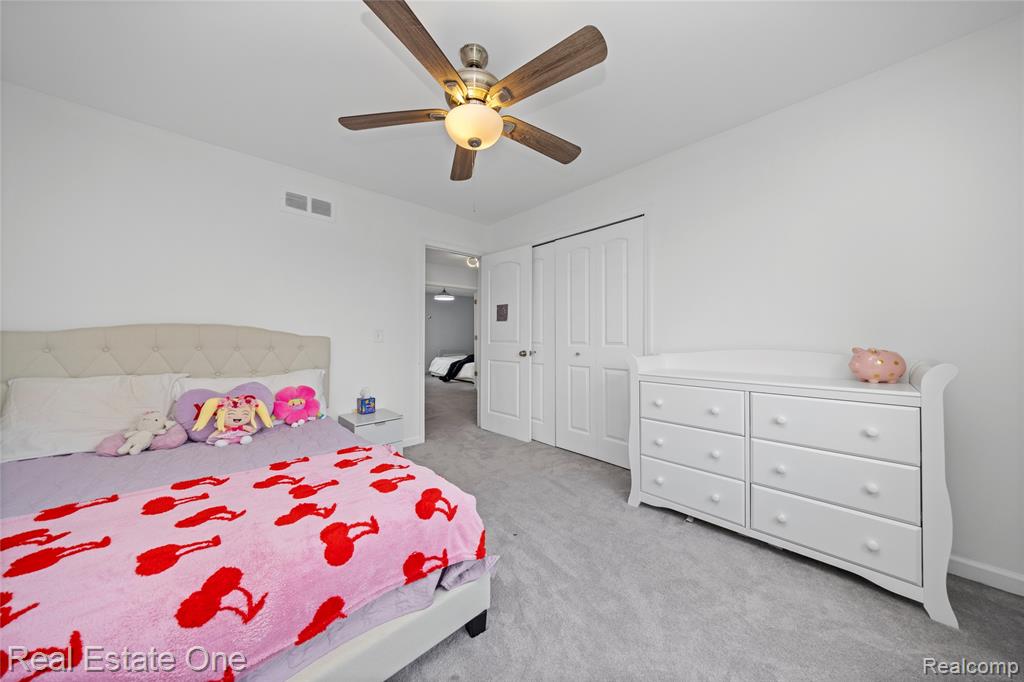 5273 Wright Way E, West Bloomfield, MI — Photo 41