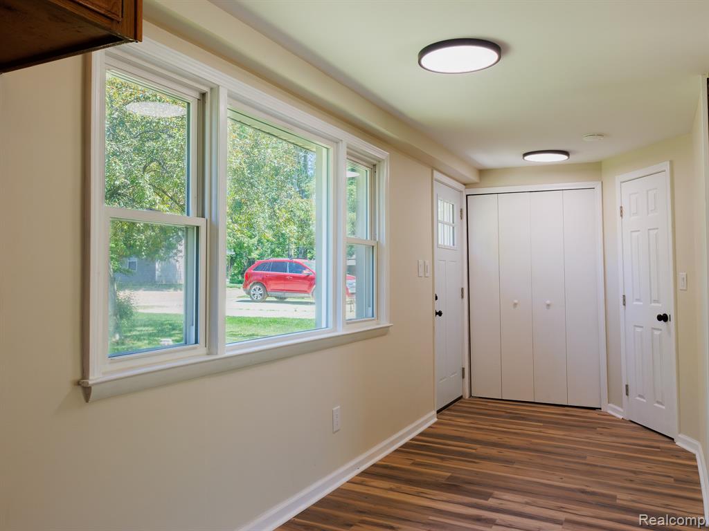 11560 Island Ct Court, Hartland, MI 48353 — Photo 15