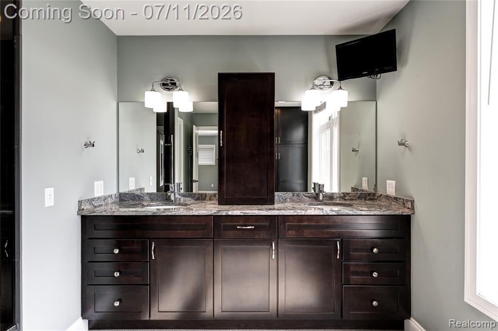 12033 Torrey Road, Fenton, MI 48430 — Photo 20
