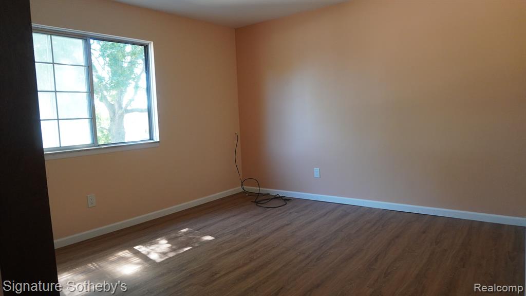 4415 FOX HILL Drive, Sterling Heights, MI 48310 — Photo 22