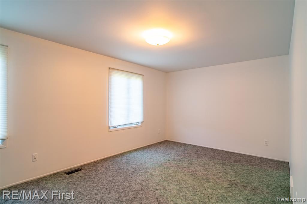 8506 Orchardview Drive, Washington, MI 48095 — Photo 32