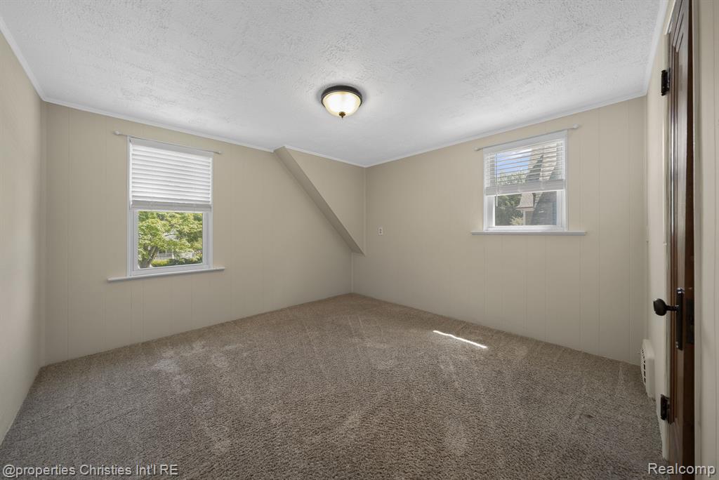 537 W 3RD Street, Rochester, MI 48307 — Photo 24