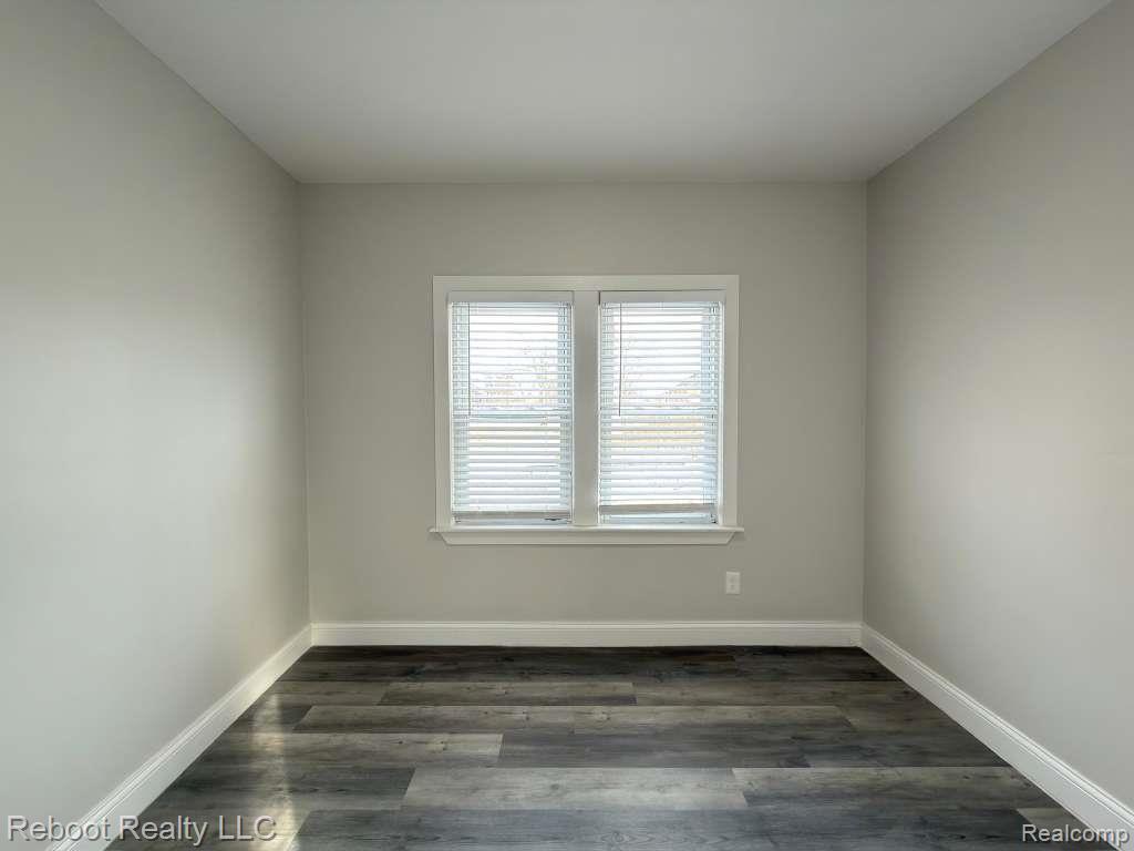 6022 Hazlett Street, Detroit, MI 48210 — Photo 13