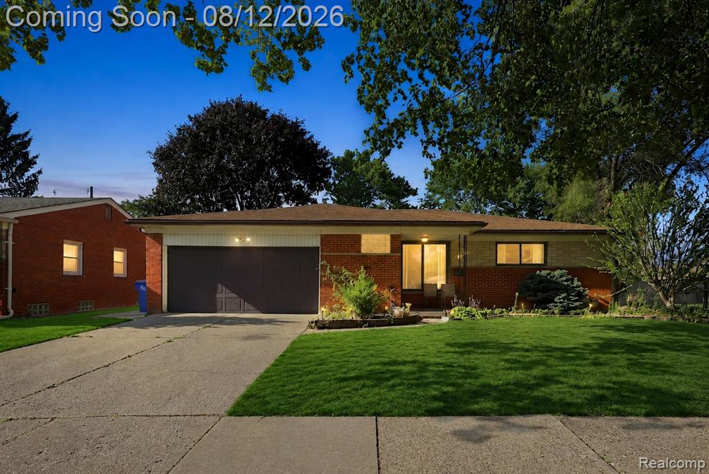 5383 Gerald Street, Warren, MI 48092