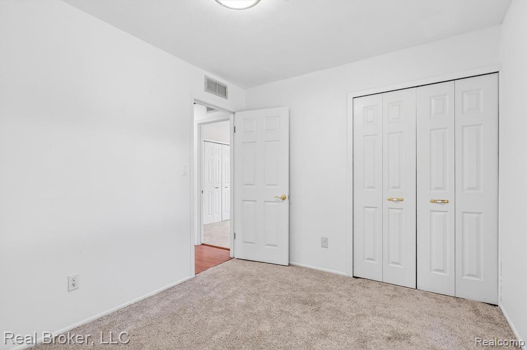 48050 Hull Road, Belleville, MI 48111 — Photo 31