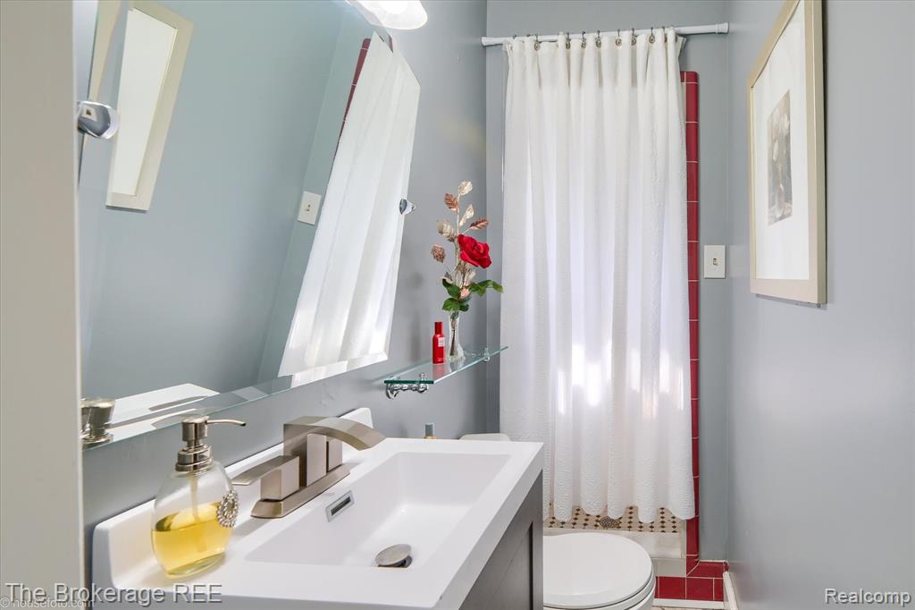 9223 Lapeer Road, Davison, MI 48423 — Photo 41