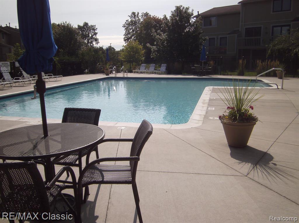 854 YORKTOWN Court, Northville, MI 48167 — Photo 26