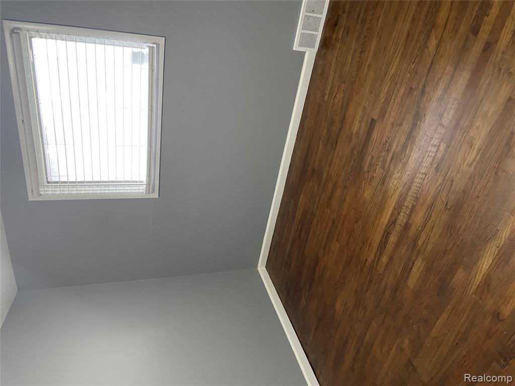 483 Lynch Avenue, Pontiac, MI 48342 — Photo 10