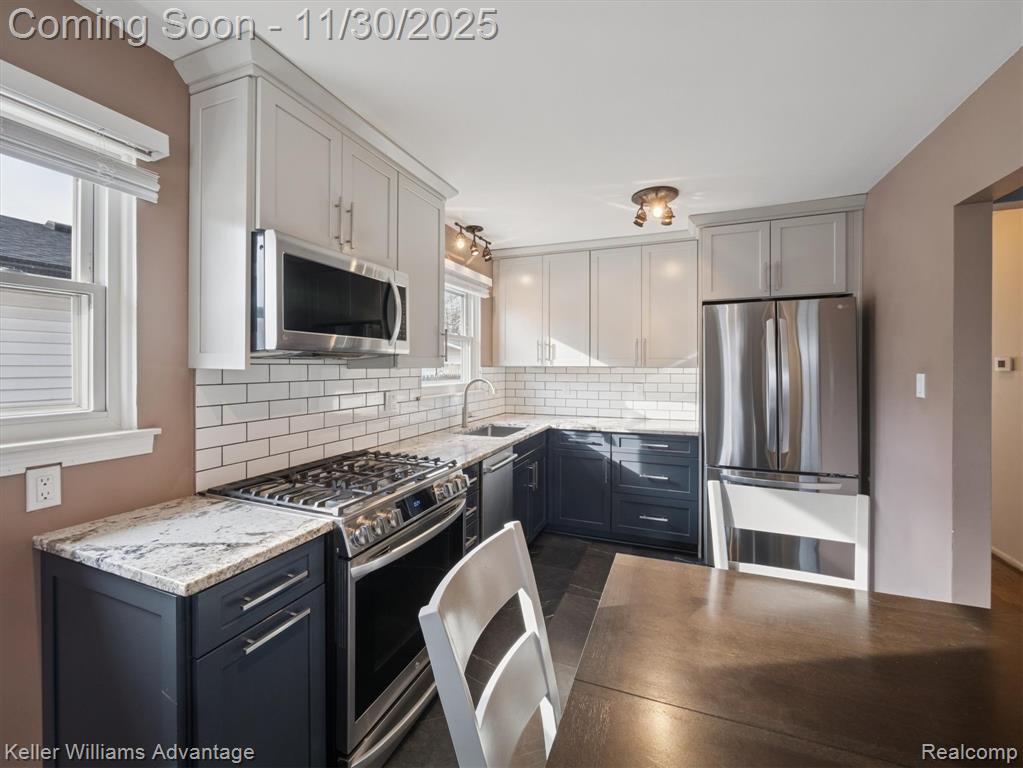 6672 Madison Street, Taylor, MI 48180 — Photo 12