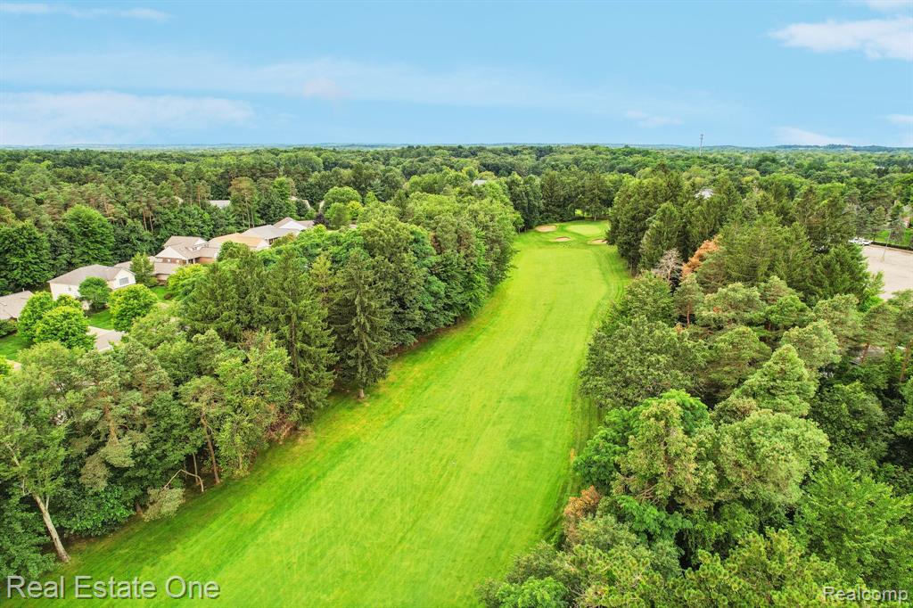 9952 Tioga Trail, Pinckney, MI 48169 — Photo 44