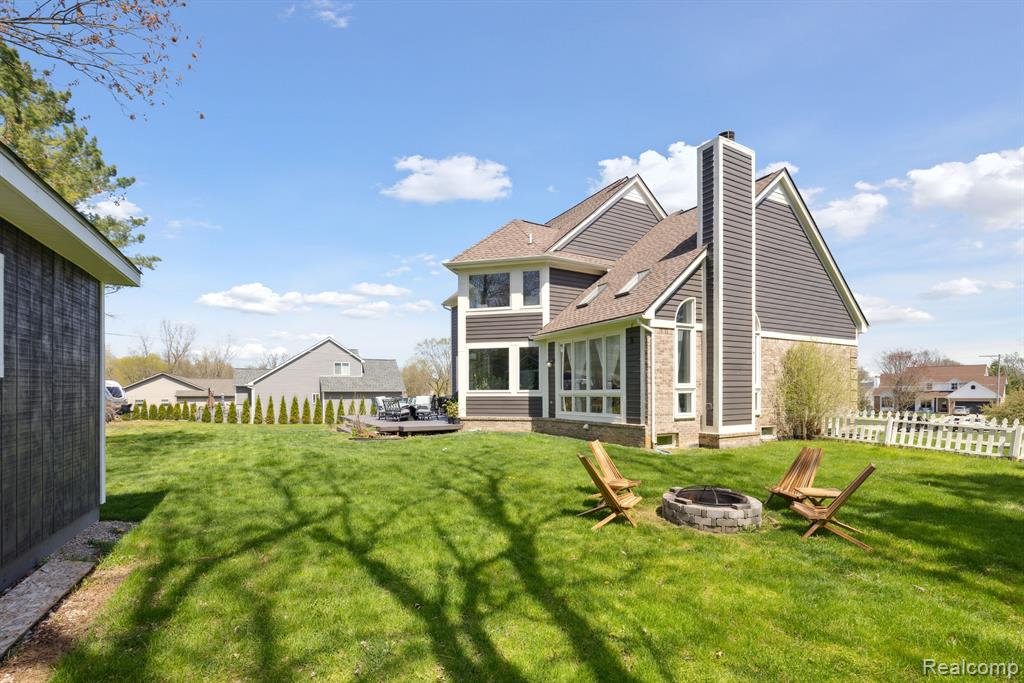 7520 FAIRVIEW Drive, Goodrich Vlg, MI — Photo 50