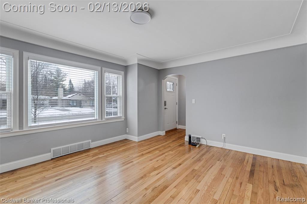 6821 N Lafayette Street, Dearborn Heights, MI 48127 — Photo 10