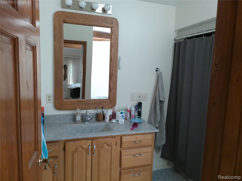 6140 McGuire Road, Fenton, MI 48430 — Photo 30