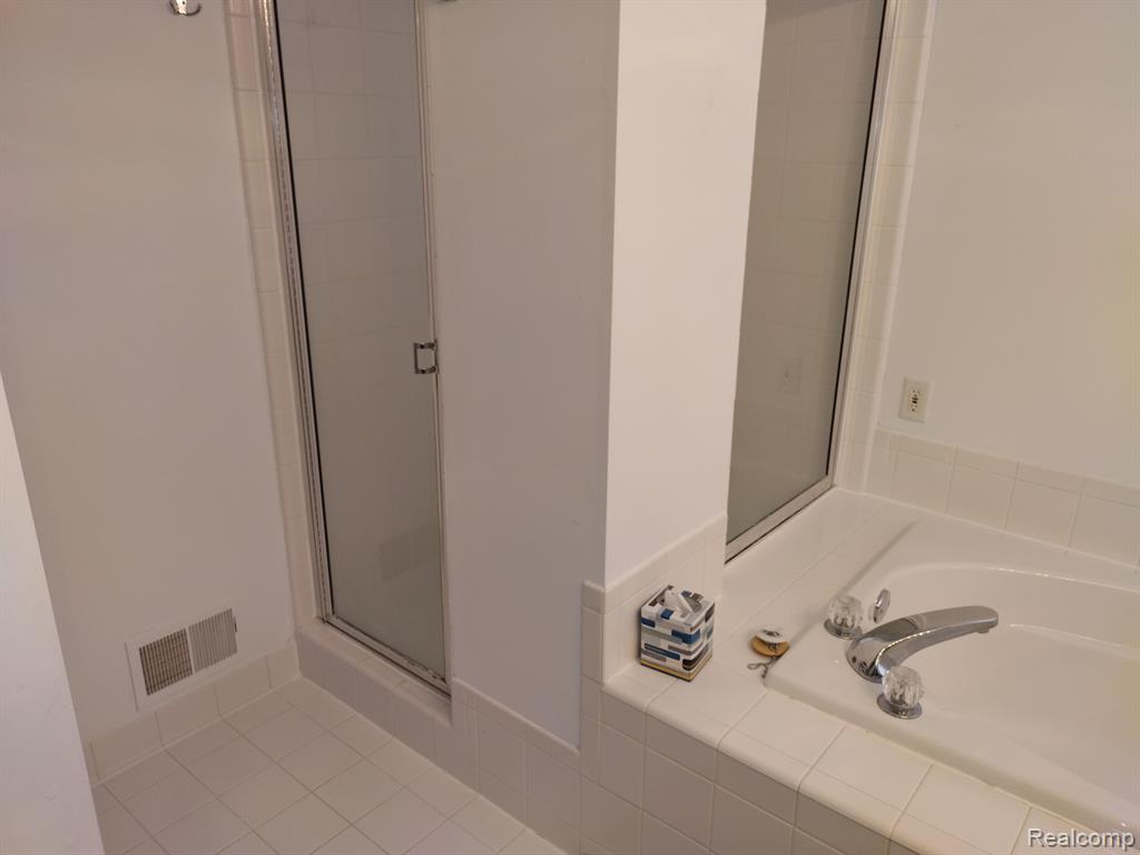 8993 HAYMARKET Street, White Lake, MI — Photo 21