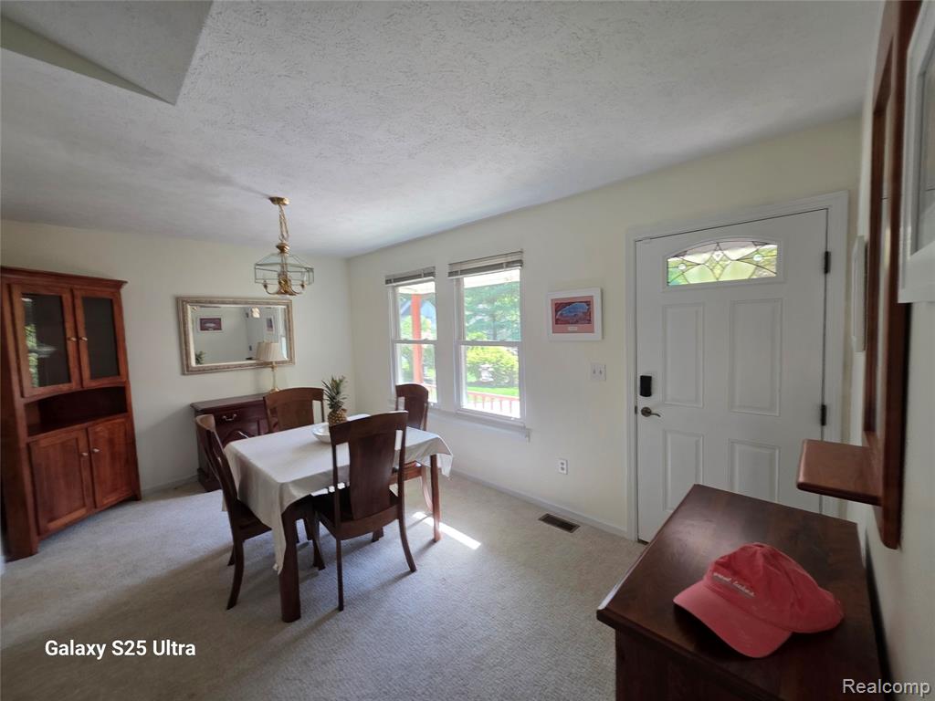 7098 Saint Charles Place, Kalamazoo, MI 49009 — Photo 11