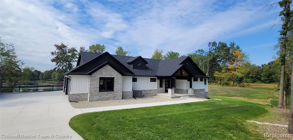 4789 Lakeshire Drive, Howell, MI 48843 — Photo 2