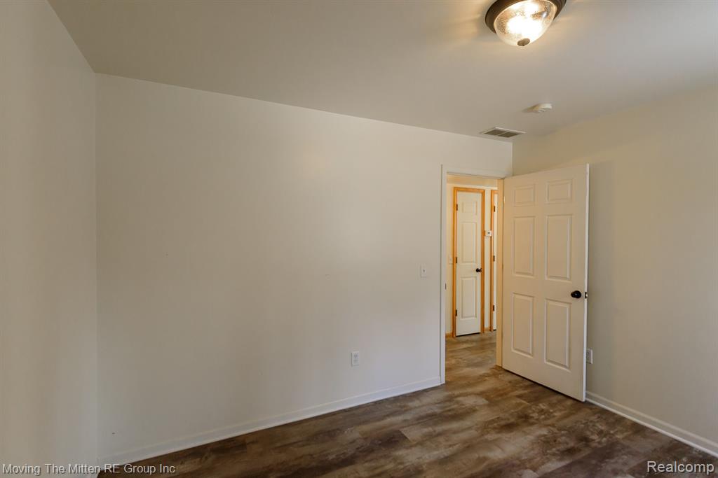 7373 Valley Drive, Brighton, MI 48116 — Photo 27