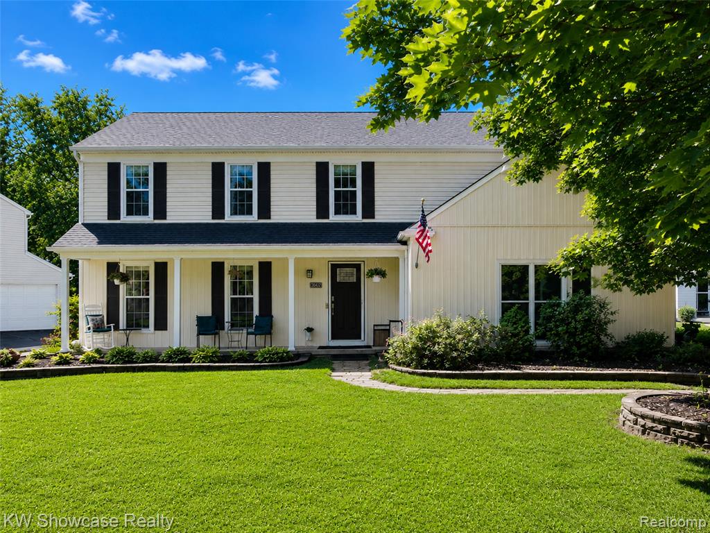 5409 S Piccadilly, West Bloomfield, MI — front exterior