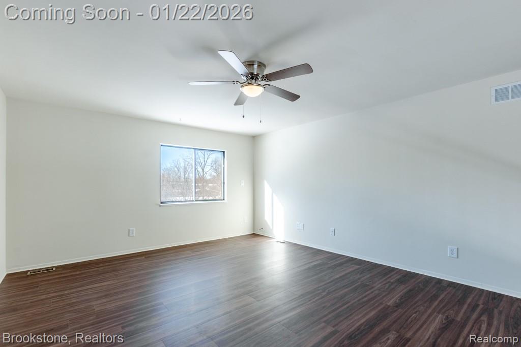 4188 Loch Drive, Highland, MI — Photo 27