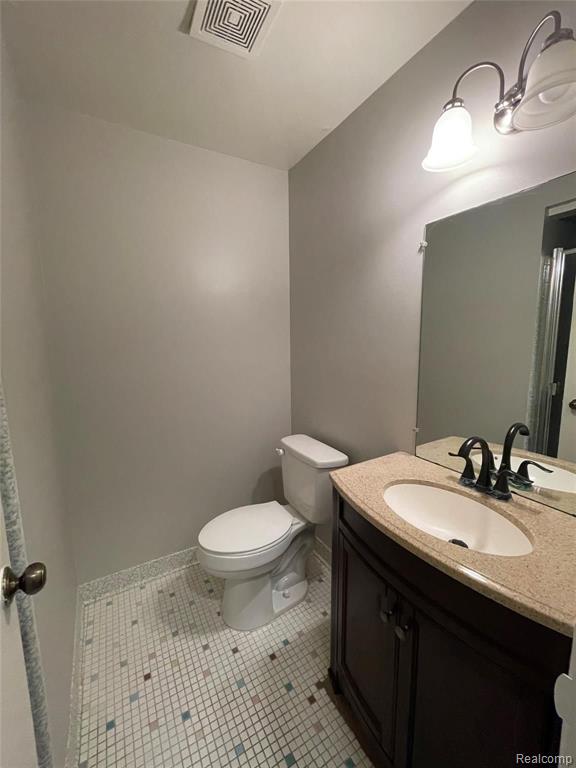 7550 WOODVIEW ST APT 3, Westland, MI — Photo 16