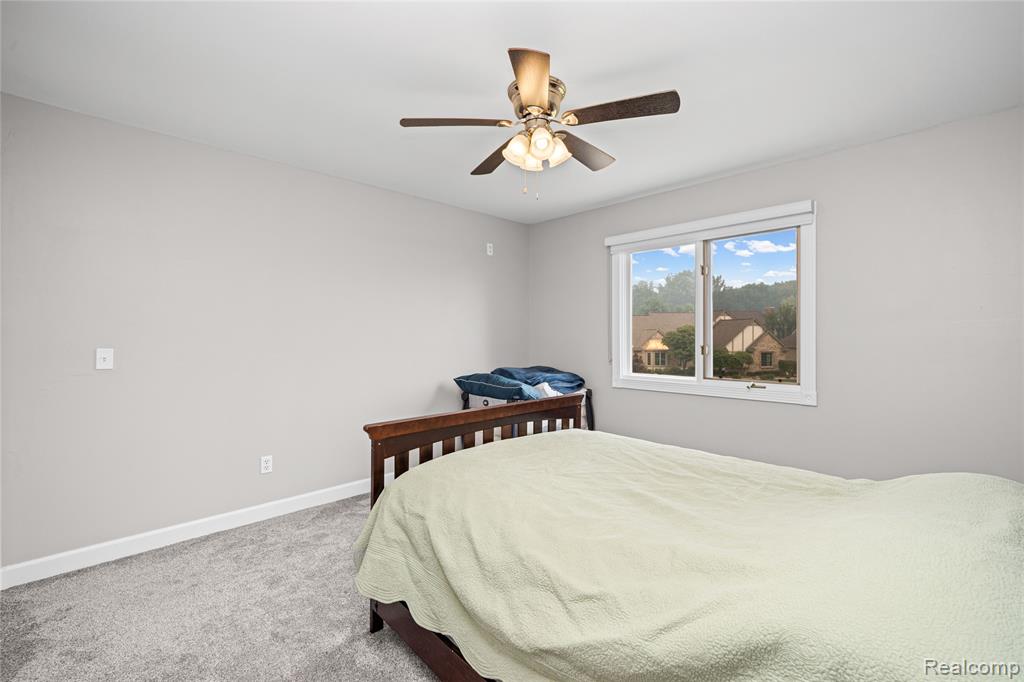43352 Chardonnay Drive, Sterling Heights, MI 48314 — Photo 47