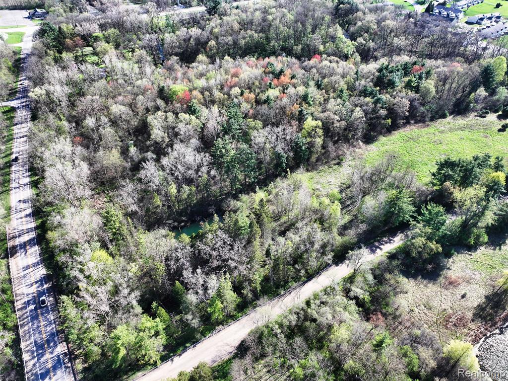 5920 PLEASANT VALLEY Road, Brighton, MI 48116 — Photo 40